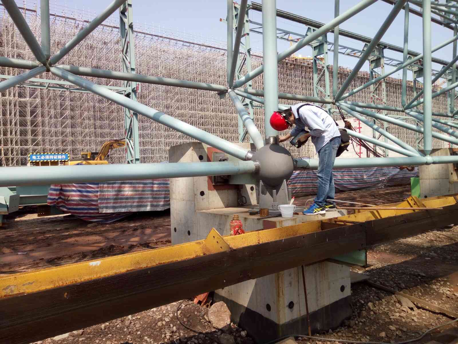 既有钢管混凝土指挥塔结构安全性检测与鉴定方法