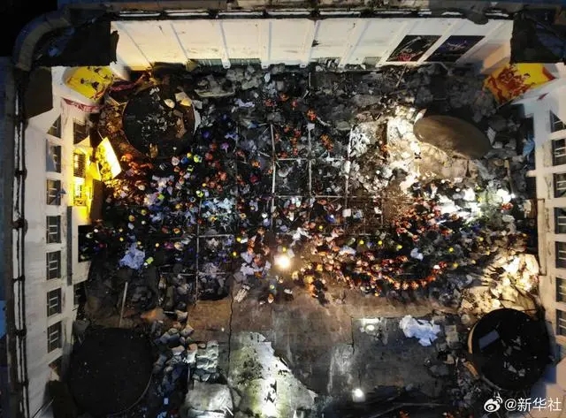 齐齐哈尔体育馆发生坍塌11人遇难 人民安全谁来守护