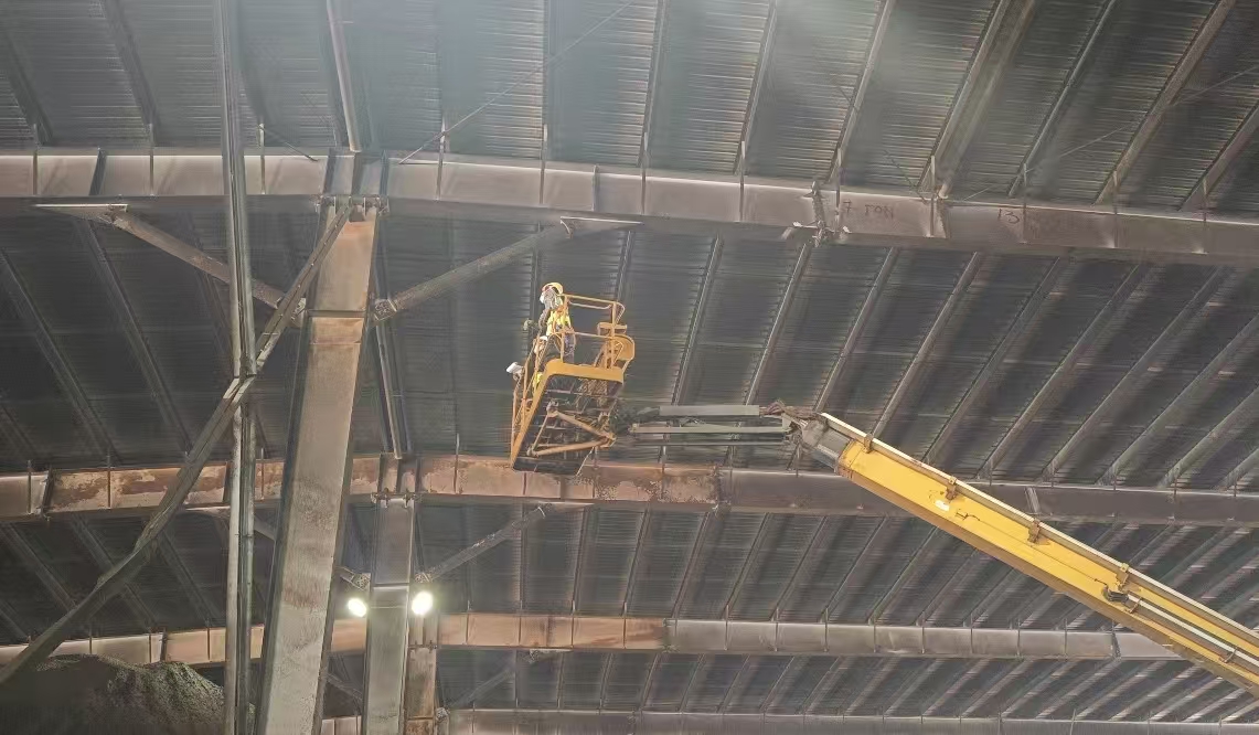 检测出海：印尼钢结构料棚局部安全性检测