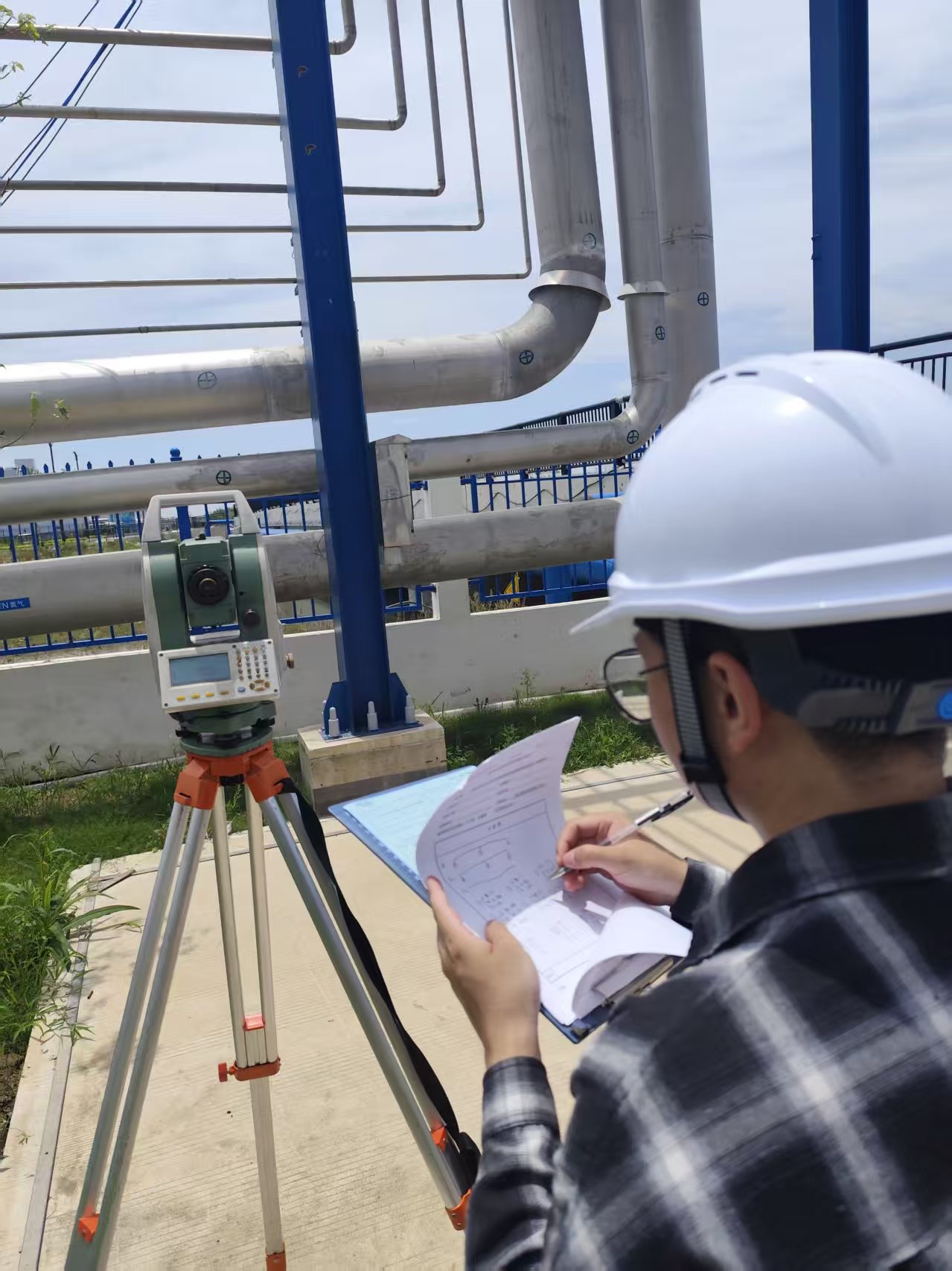 精准探伤，守护道路“底层”安全