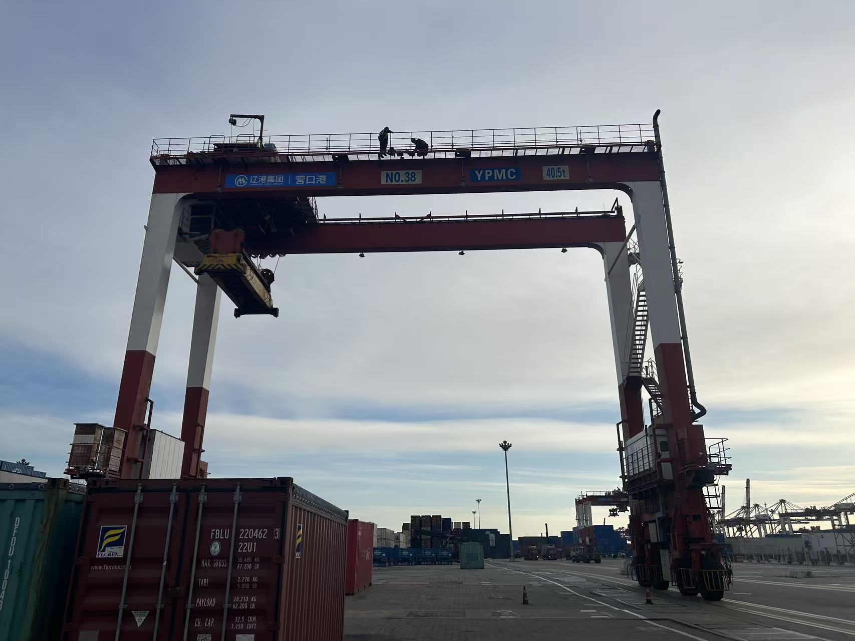 双梁桥式起重机载荷试验