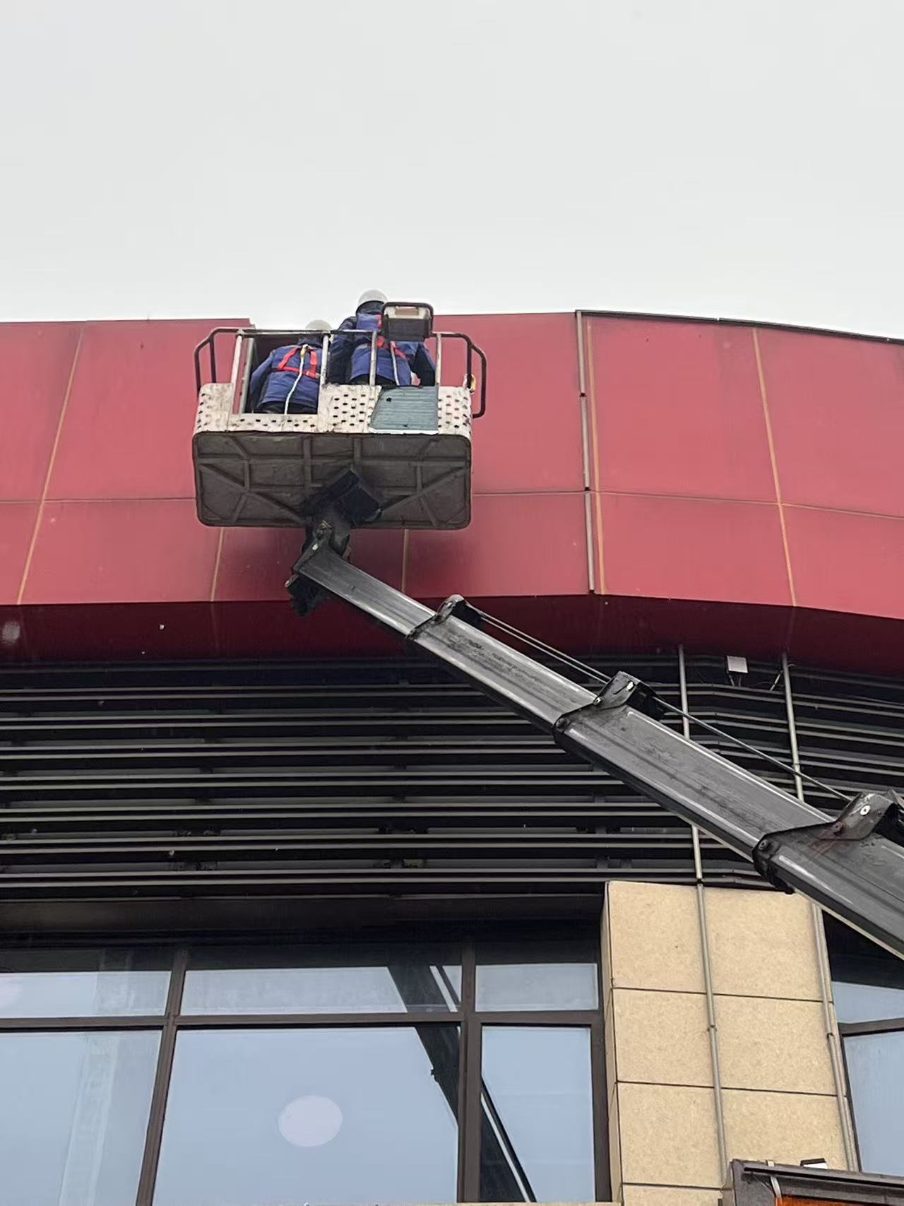 上海宝山区幕墙检测，既有幕墙安全排查