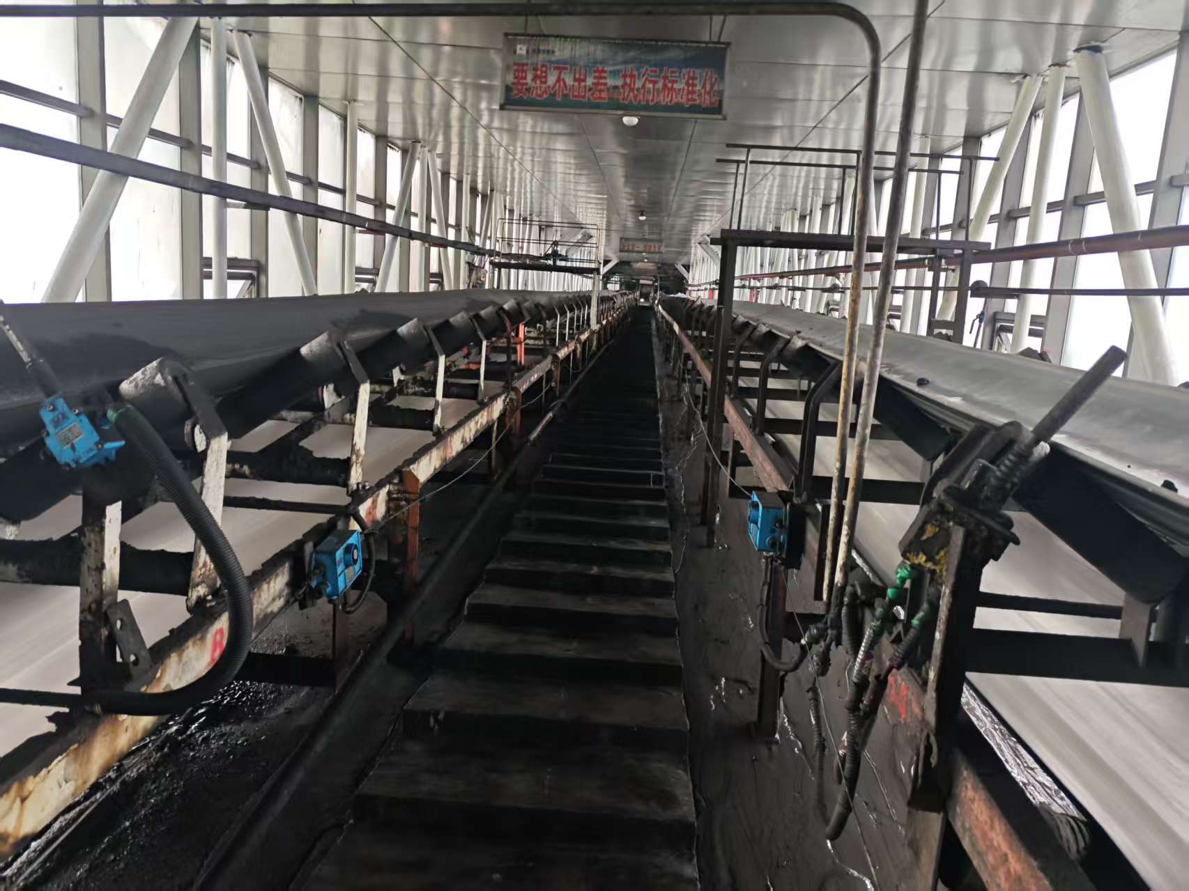 厂区内皮带栈桥和地面钢结构建筑安全结构性能检测
