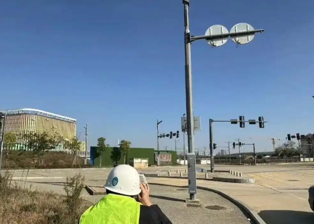 道路灯杆与标识牌检查检测