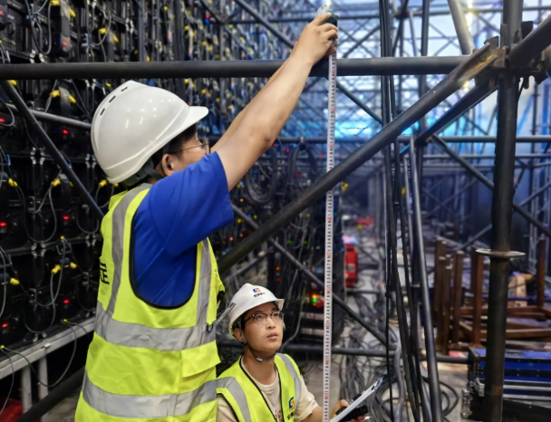 临时搭建演出场所舞台、看台检测，守护活动圆满举行
