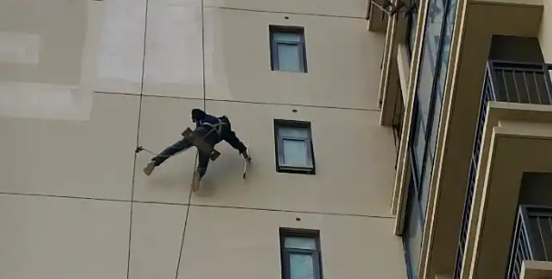外墙空鼓